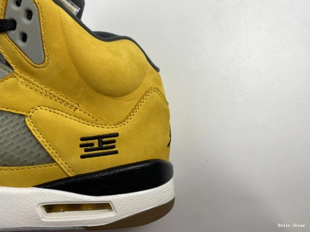 Bmlin Air Retro Jordan T23 5 Tokyo 454783-701 0717